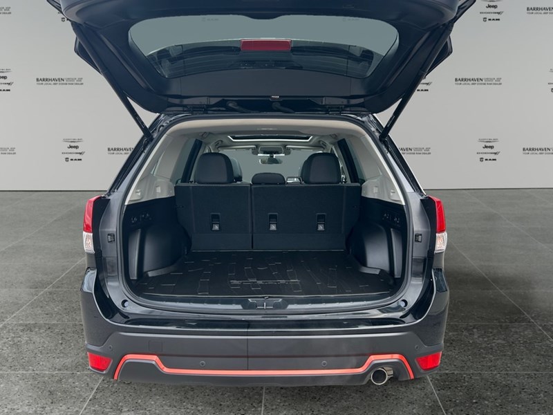 2021 Subaru Forester 2.5i Sport | Low KM's