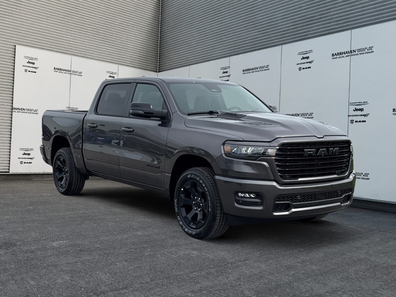 2026 RAM 1500 Sport 4x4 Crew Cab 5'7" Box
