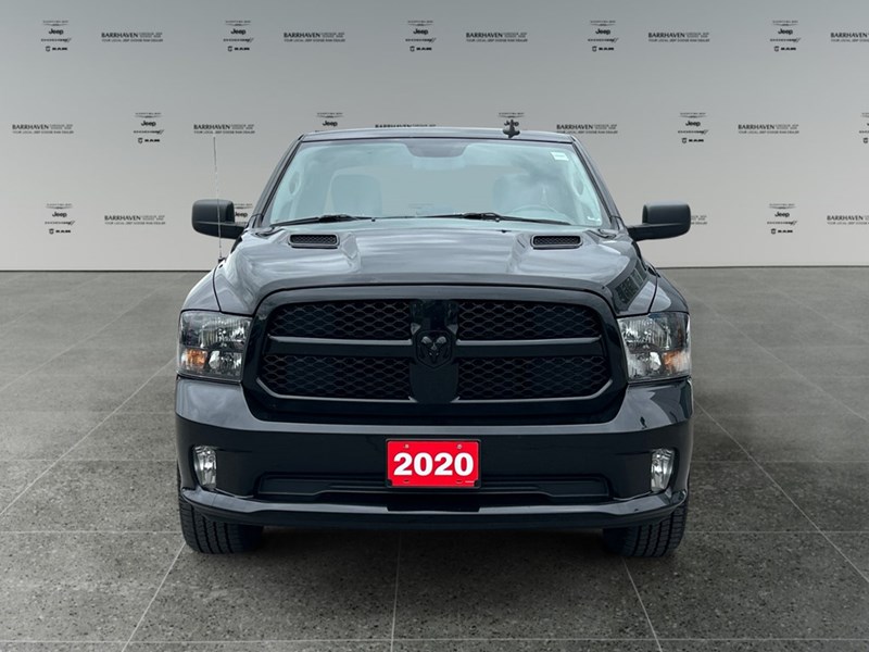 2020 RAM 1500 Classic Express 4x4 Crew