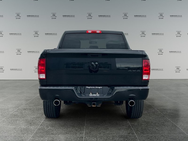 2020 RAM 1500 Classic Express 4x4 Crew