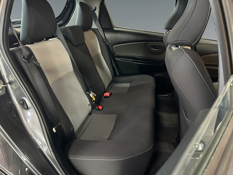 2019 Toyota Yaris LE Hatch | Ultra Low KM's