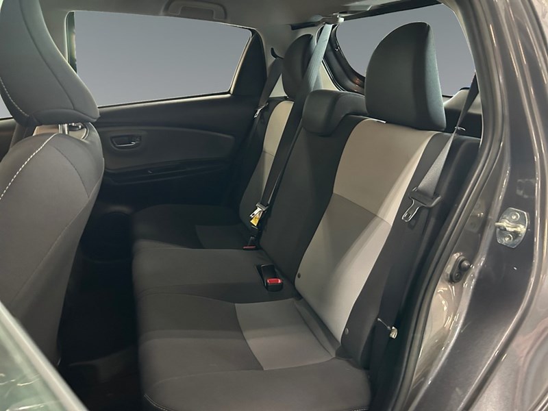 2019 Toyota Yaris LE Hatch | Ultra Low KM's