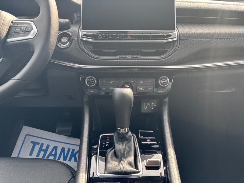 2026 Jeep Compass North 4x4