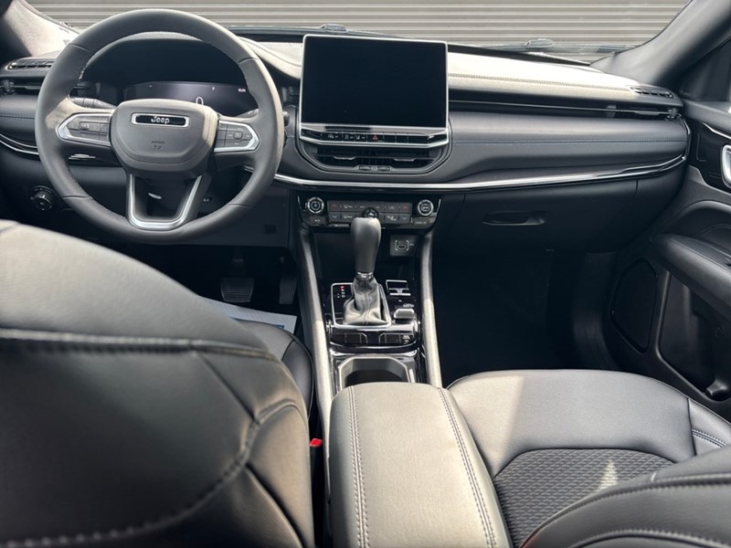 2026 Jeep Compass North 4x4