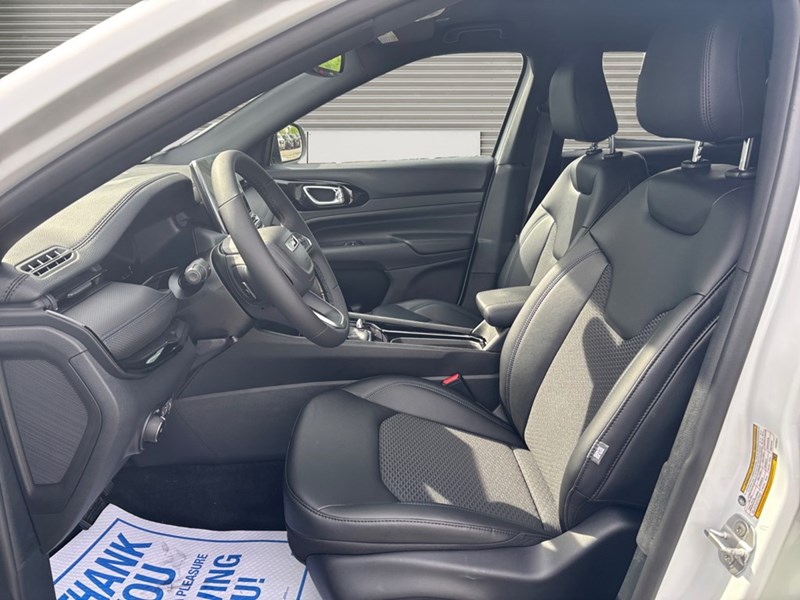 2026 Jeep Compass North 4x4