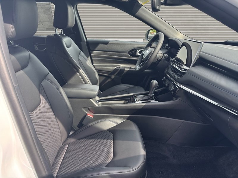 2026 Jeep Compass North 4x4
