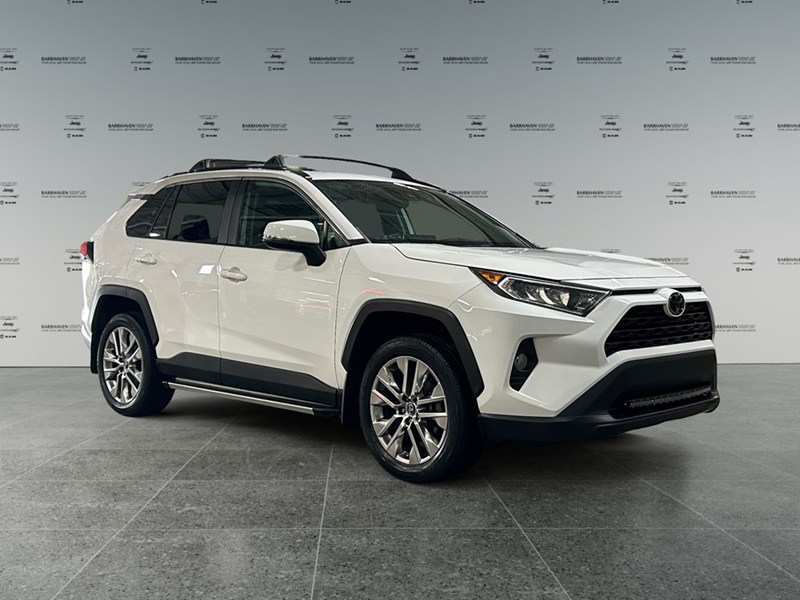 2020 Toyota RAV4 XLE  Premium AWD