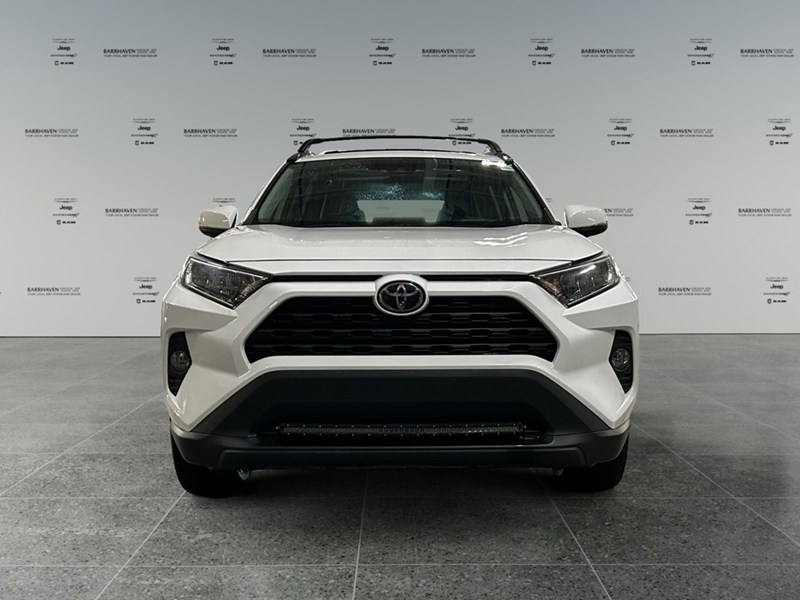 2020 Toyota RAV4 XLE  Premium AWD