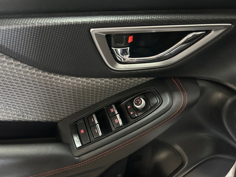2019 Subaru Forester 2.5i Sport w/EyeSight Pkg | Low KM's