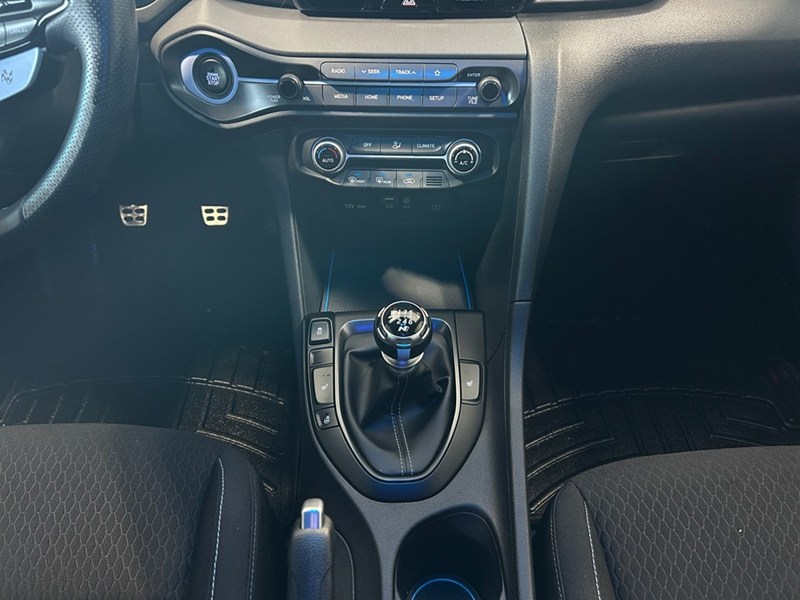 2020 Hyundai Veloster N 6-Speed | Low KM's