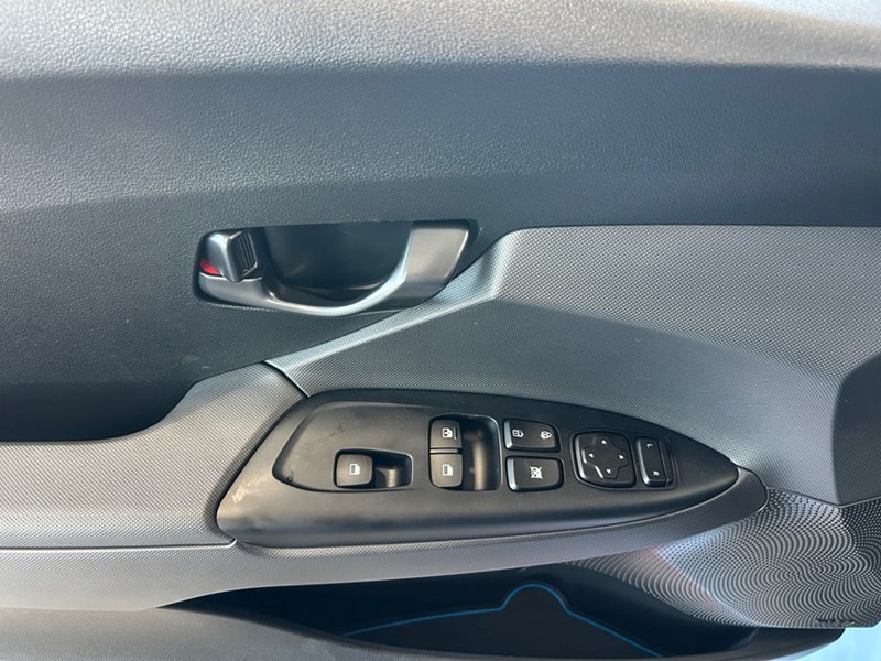 2020 Hyundai Veloster N 6-Speed | Low KM's