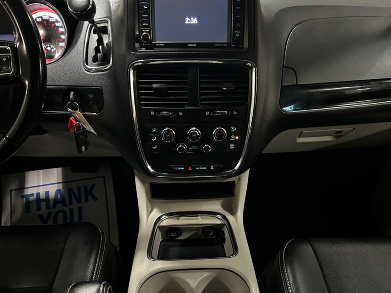 2019 Dodge Grand Caravan SXT Premium Plus