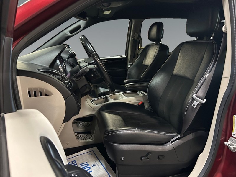 2019 Dodge Grand Caravan SXT Premium Plus
