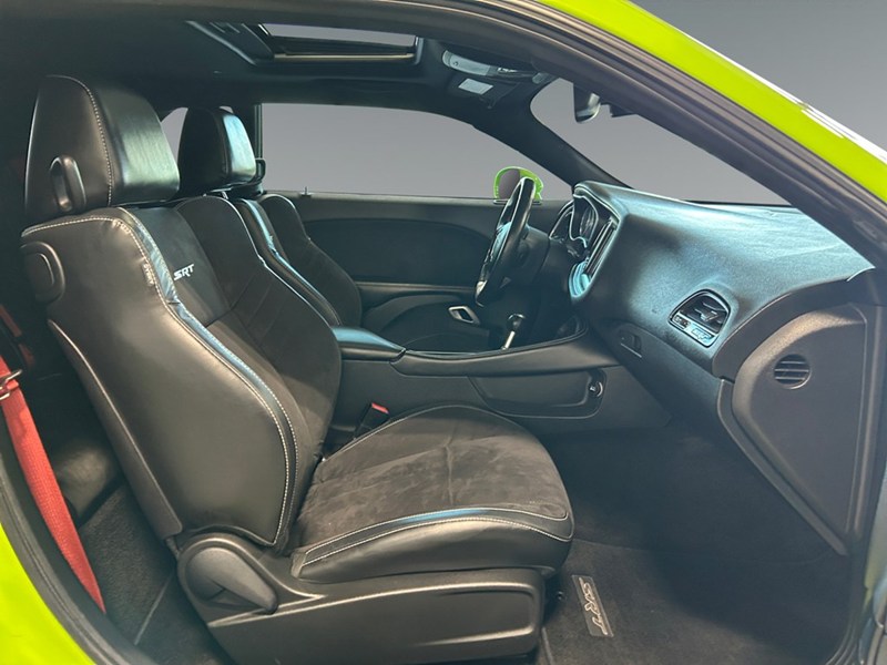 2015 Dodge Challenger SRT 392 | 6-Speed | Ultra Low KM's