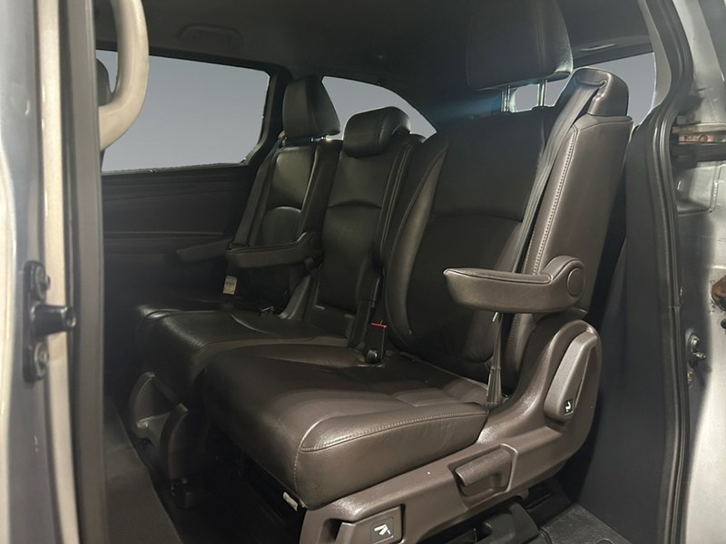 2019 Honda Odyssey EX-L Navi | Ultra Low KM's
