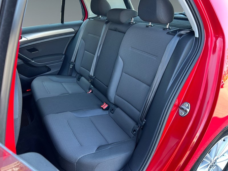 2017 Volkswagen Golf 1.8 TSI Comfortline | Ultra Low KM's