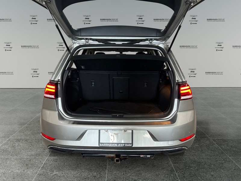 2018 Volkswagen Golf Comfortline | Ultra Low KM's