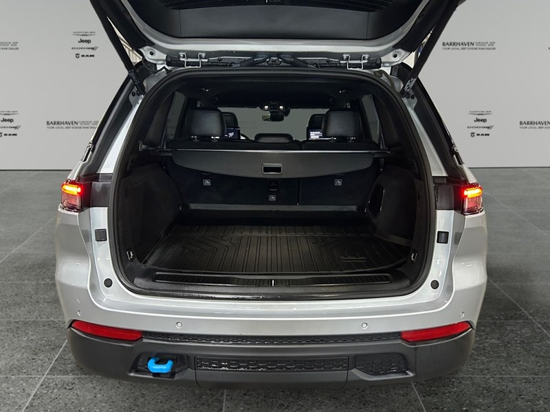 2022 Jeep Grand Cherokee 4xe Trailhawk 4x4