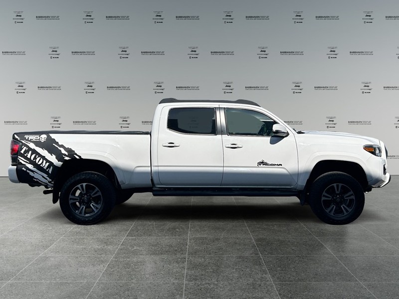 2019 Toyota Tacoma 4x4 TRD Sport | Ultra Low KM's