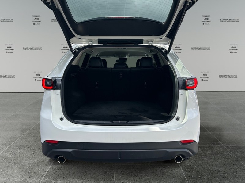 2022 Mazda CX-5 GS AWD | Low KM's