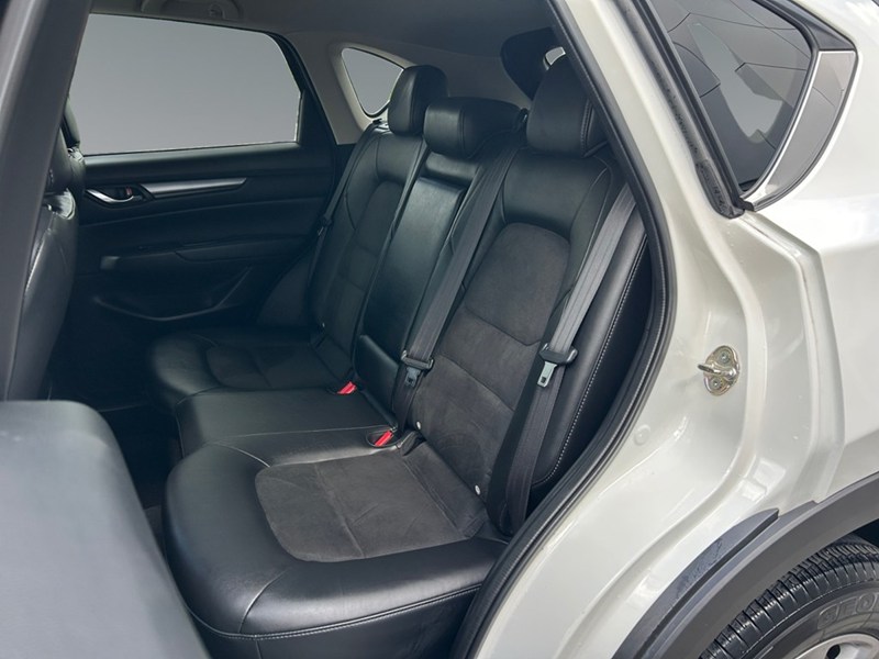 2022 Mazda CX-5 GS AWD | Low KM's