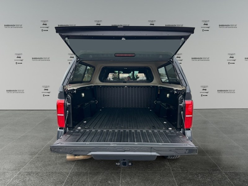 2024 Toyota Tacoma 4x4 Double Cab | TRD Sport | Low KM's