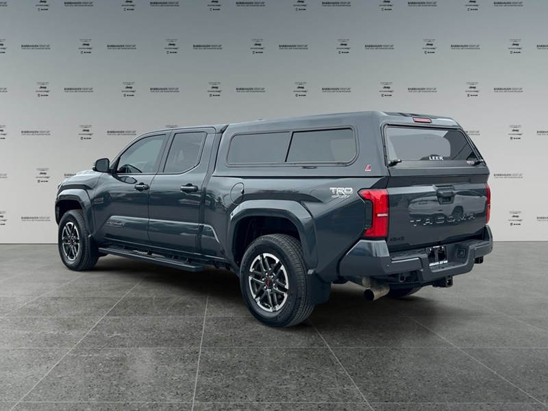2024 Toyota Tacoma 4x4 Double Cab | TRD Sport | Low KM's