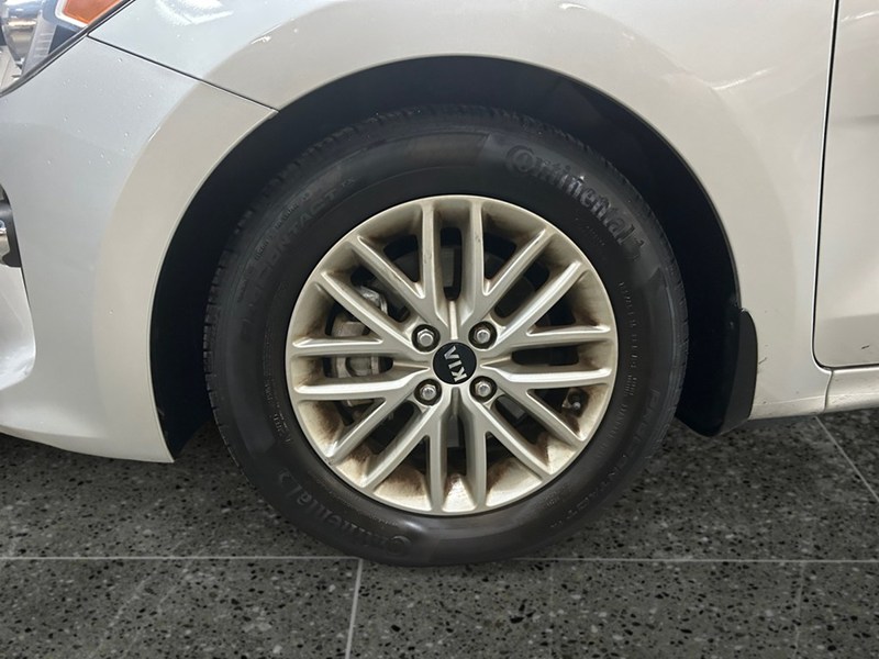 2020 Kia Rio EX IVT | Low KM's