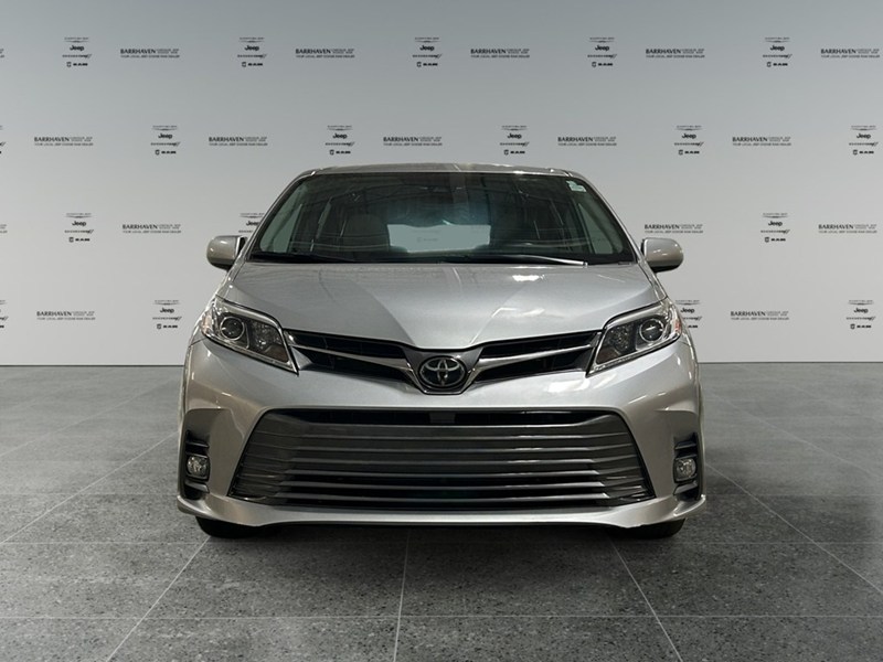 2020 Toyota Sienna XLE 7-Passenger AWD