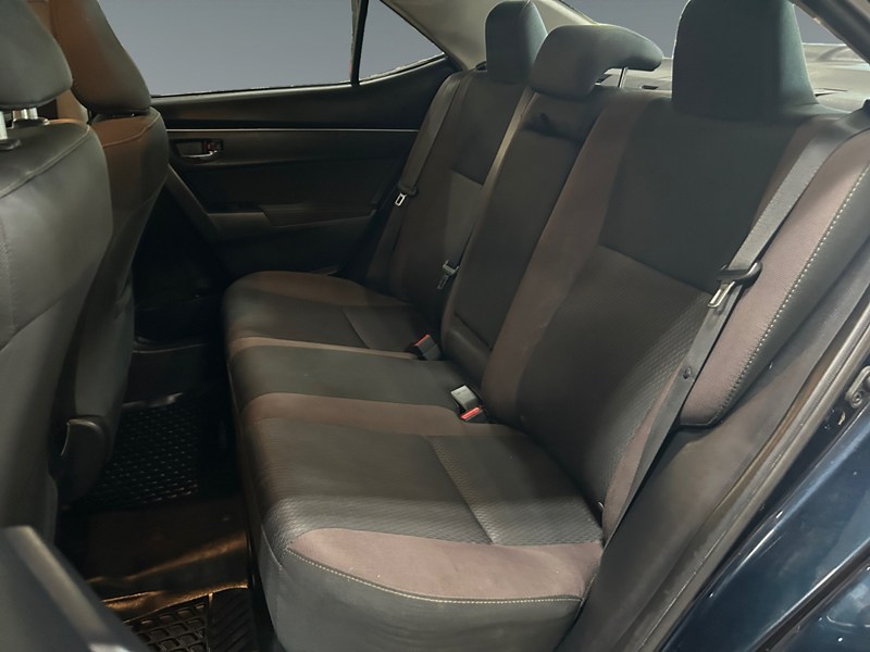 2019 Toyota Corolla LE | Low KM's