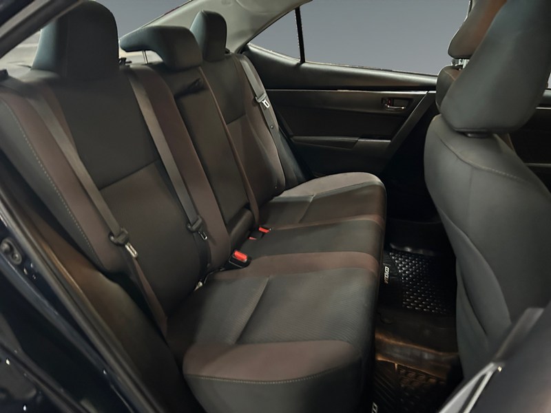 2019 Toyota Corolla LE | Low KM's
