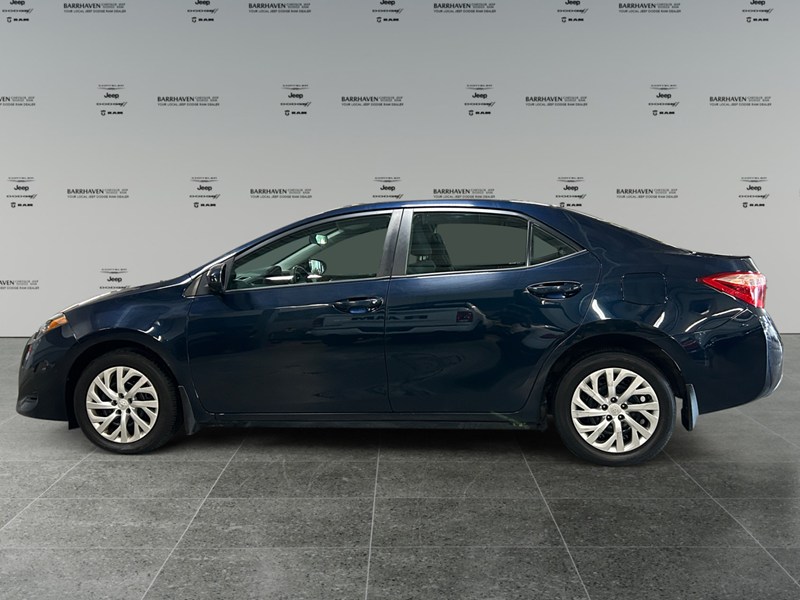 2019 Toyota Corolla LE | Low KM's