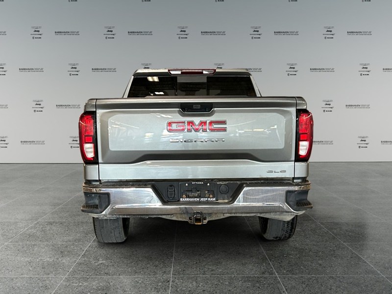 2024 GMC Sierra 1500 4WD Crew Cab 147" SLE
