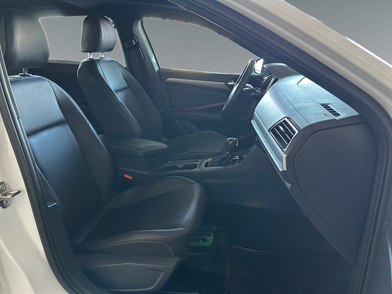 2019 Volkswagen Jetta Highline | Ultra Low KM's