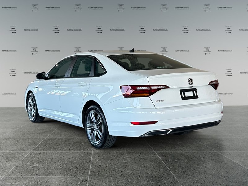 2019 Volkswagen Jetta Highline | Ultra Low KM's