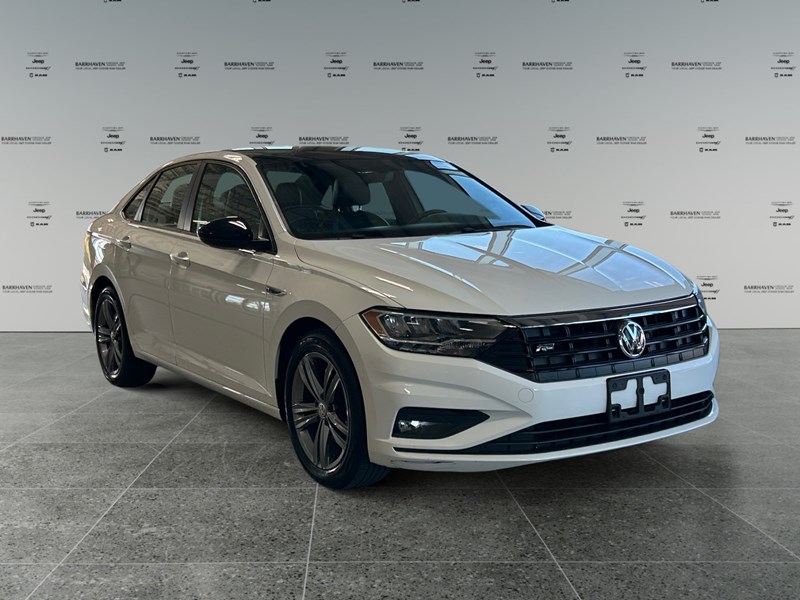 2019 Volkswagen Jetta Highline | Ultra Low KM's
