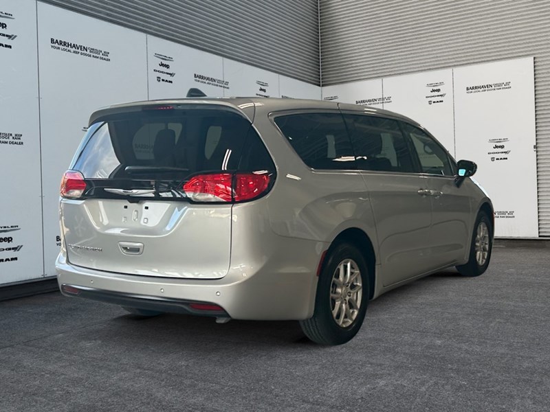 2026 Chrysler Grand Caravan SXT