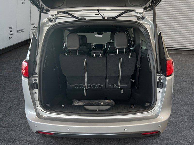 2026 Chrysler Grand Caravan SXT