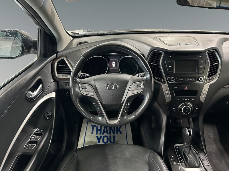 2017 Hyundai Santa Fe Sport AWD 2.0T SE | Leather | Pano Roof | Nav