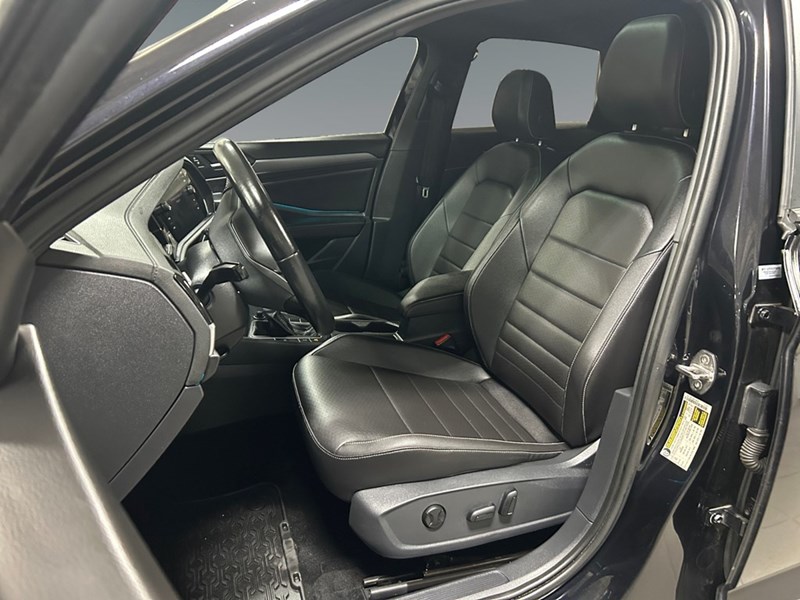 2023 Volkswagen Jetta Comfortline | Sport Package | Leather | Pano Roof