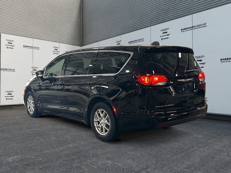 2026 Chrysler Grand Caravan SXT