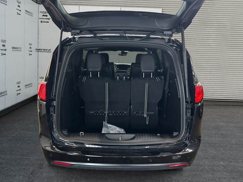 2026 Chrysler Grand Caravan SXT