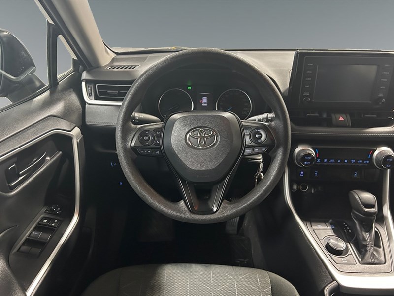 2021 Toyota RAV4 Hybrid LE AWD | Low Km’s