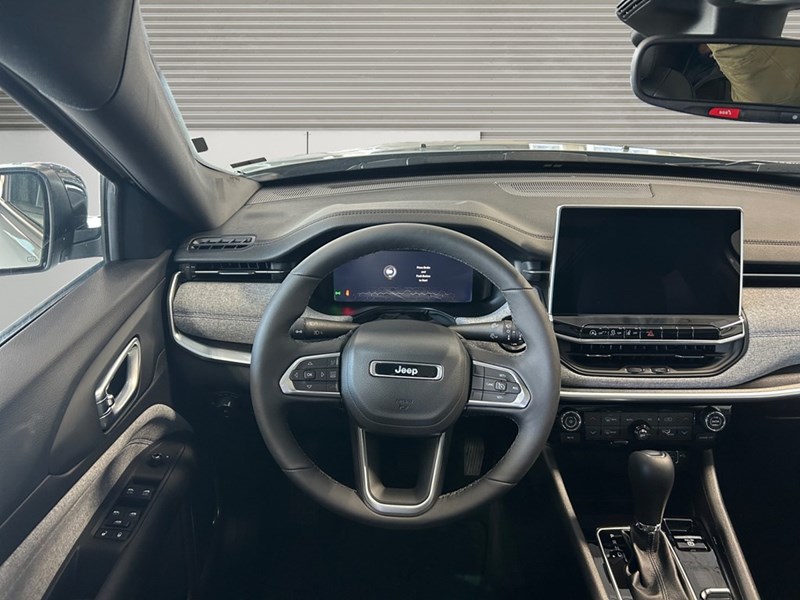 2025 Jeep Compass North 4x4