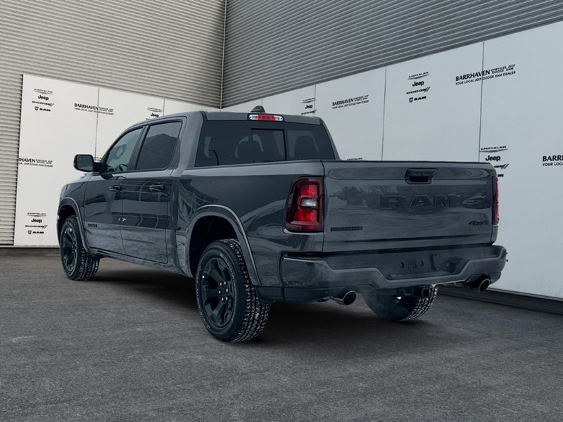 2025 RAM 1500 Big Horn 4x4 Crew Cab 5'7" Box