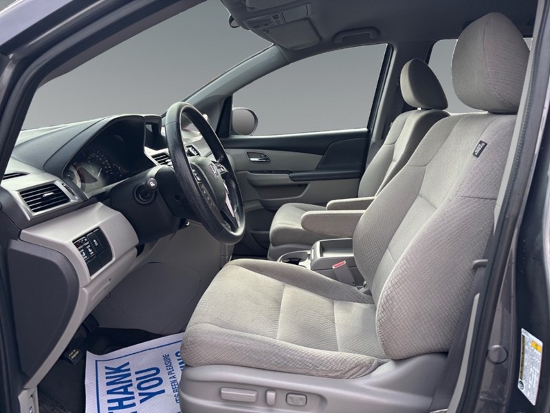 2017 Honda Odyssey EX | 8-Pass | Low KM's