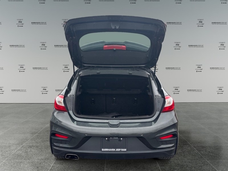 2019 Chevrolet Cruze Hatchback LT