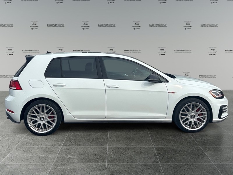 2021 Volkswagen Golf GTI Autobahn | Low KM's