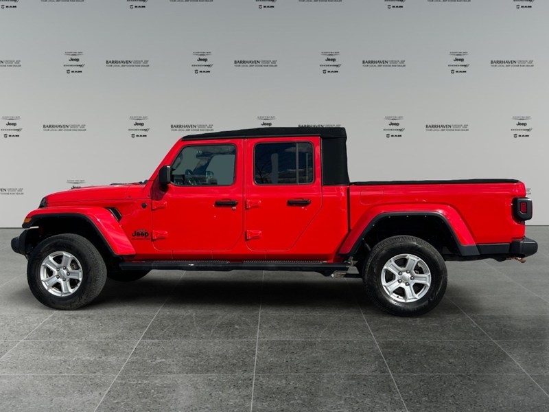 2022 Jeep Gladiator Sport S 4x4