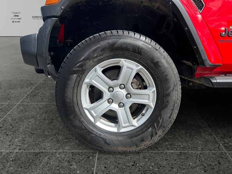 2022 Jeep Gladiator Sport S 4x4